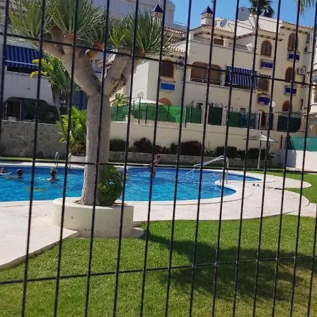 Apartamento El Carpio Apartment *